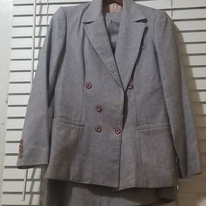 VINTAGE HARVÉ BENARD PURE WOOL SKIRT SUIT 7/8